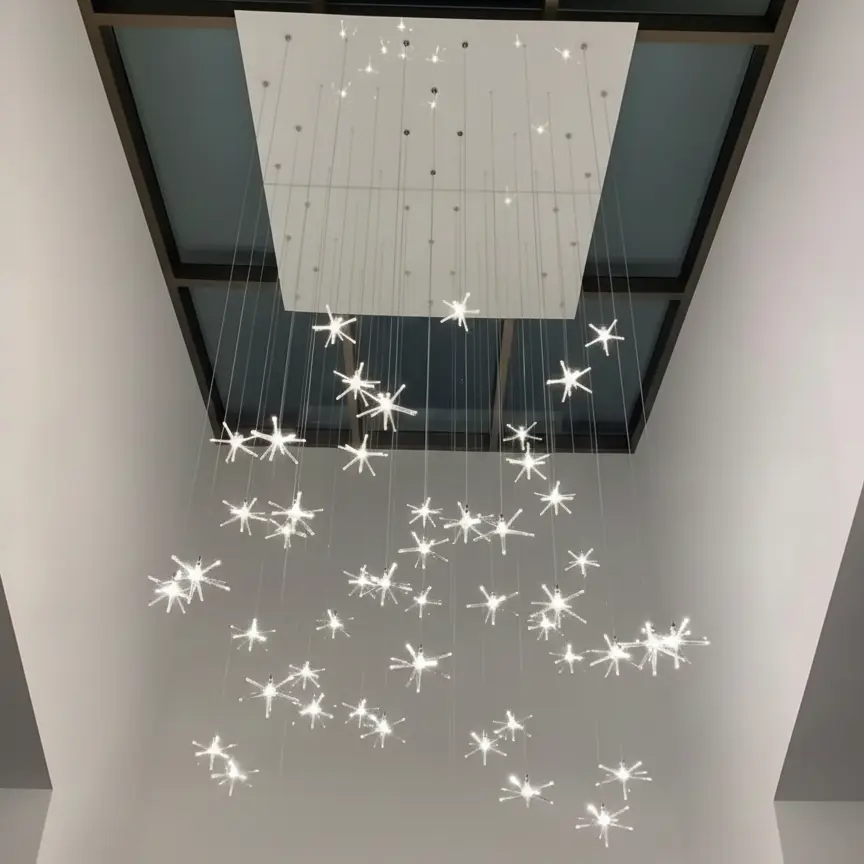 Moderne sternförmige Deckenpendelleuchten aus China, ideal für dekorative gewerbliche und private Innenräume.