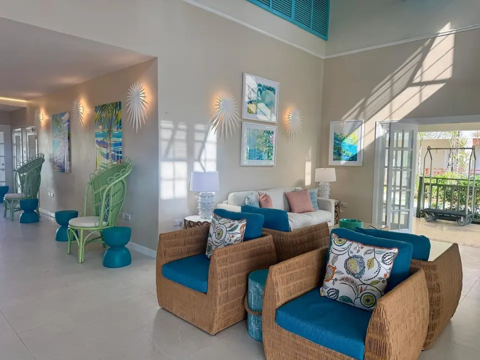 Hotel furniture China – custom lobby seating and lounge chairs manufactured for hospitality projects