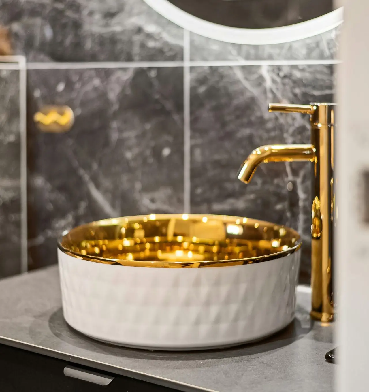 ceramic basin material with gold finish modern bathroom sink ceramic basin material gold interior decorative countertop washbasin