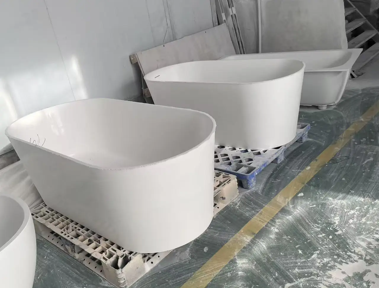 Solid Surface Bathtub Supplier China – Quality Inspection Process Solid surface bathtub quality inspection and production in China factory