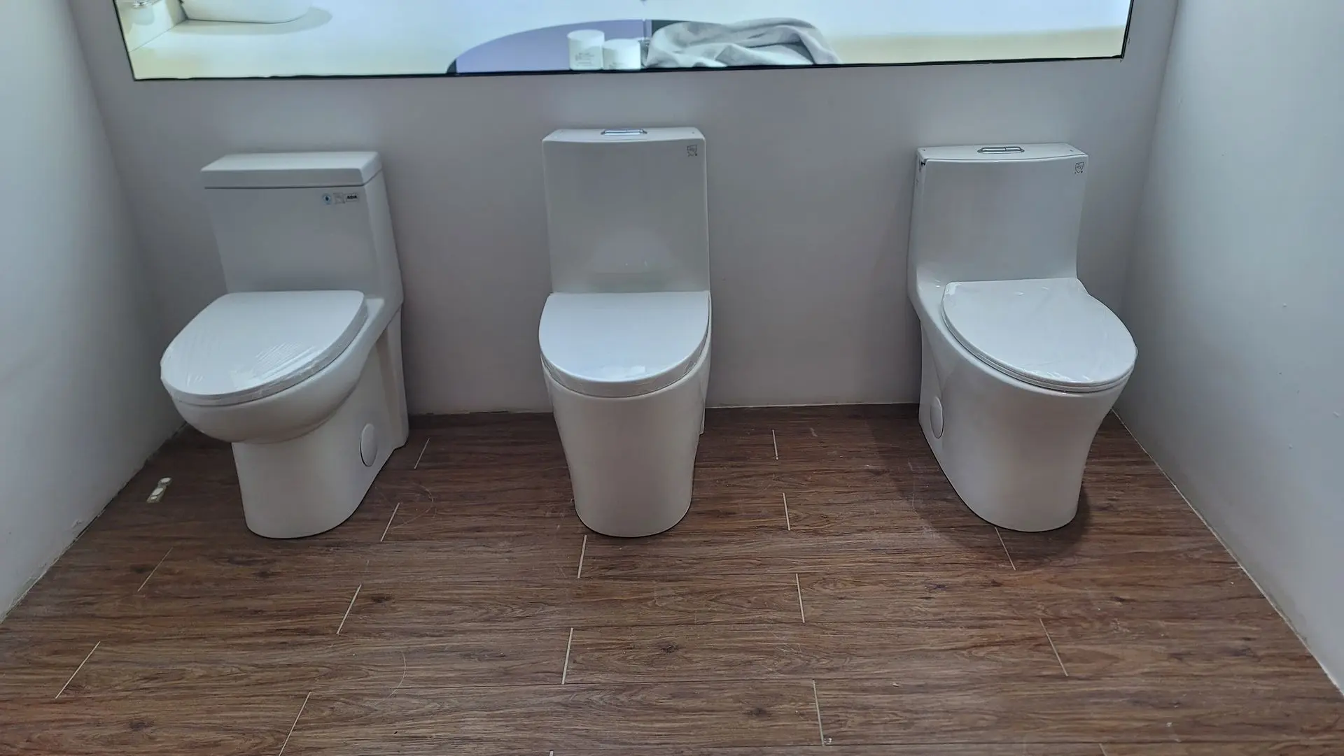 China private label sanitary ware toilets including one-piece, two-piece and modern bathroom designs