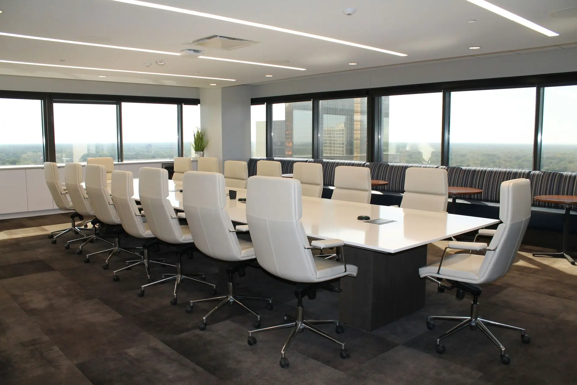 Modern China office furniture conference room with executive meeting chairs