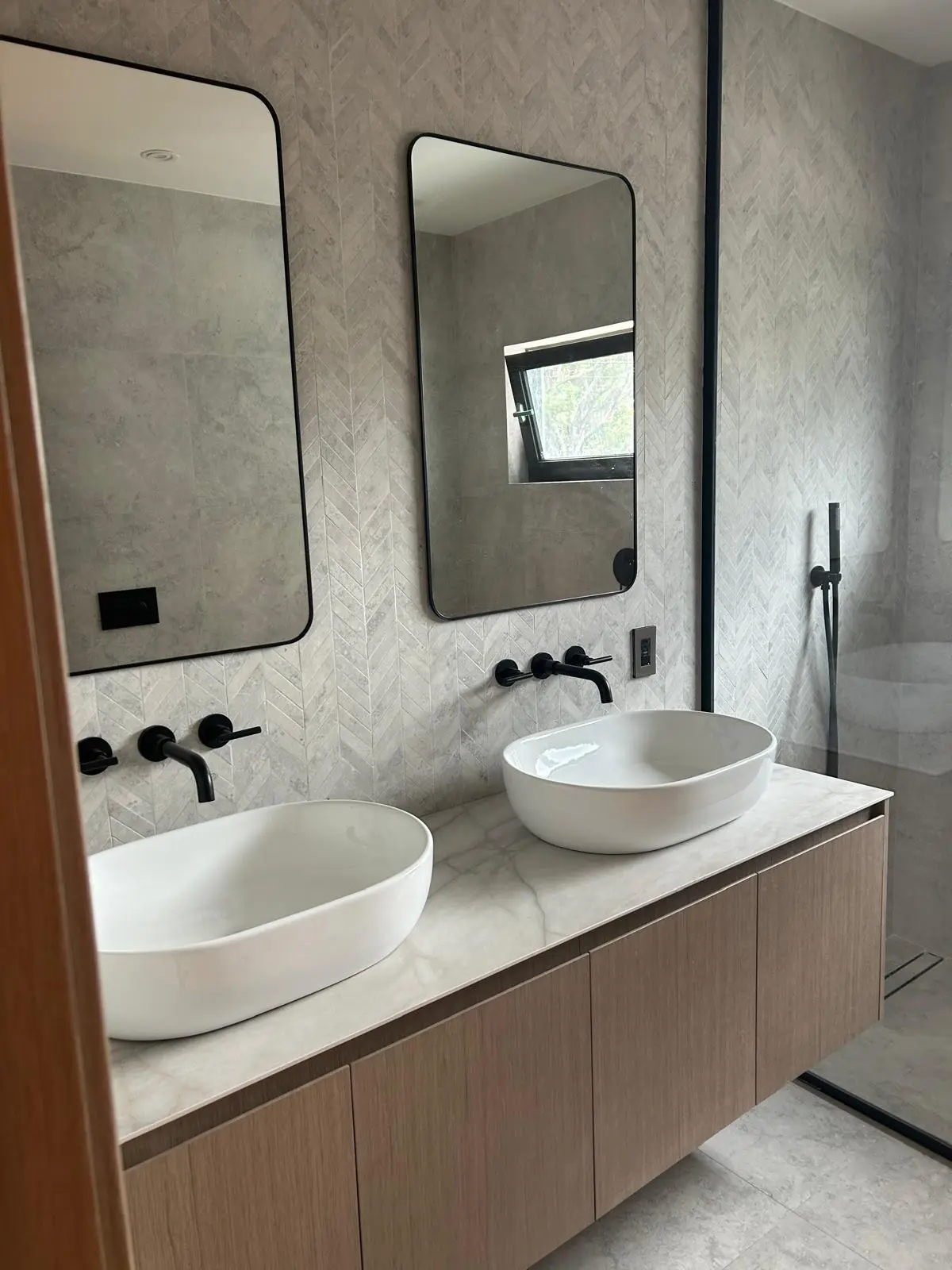 160 Atlantic bathroom with custom vanity, vessel sinks, mirrors, and sanitary ware sourced by Guangzhou Sourcing
